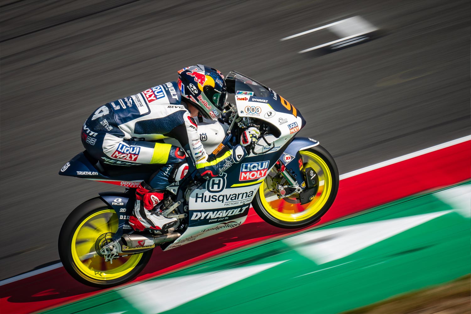 intactgp-inductron-6